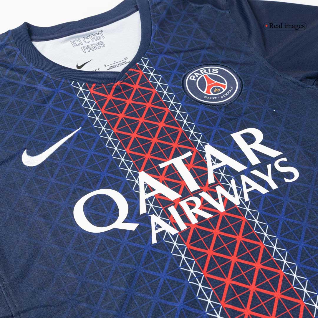 【Szuper Jó Minőségű】MARQUINHOS #5 PSG Otthon Soccer Mez 2025/26 Haditengerészet