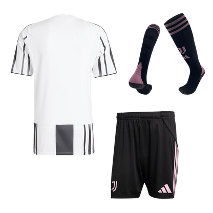 Juventus Otthon Mez Szett (Mez+Nadrág+Zokni) 2025/26