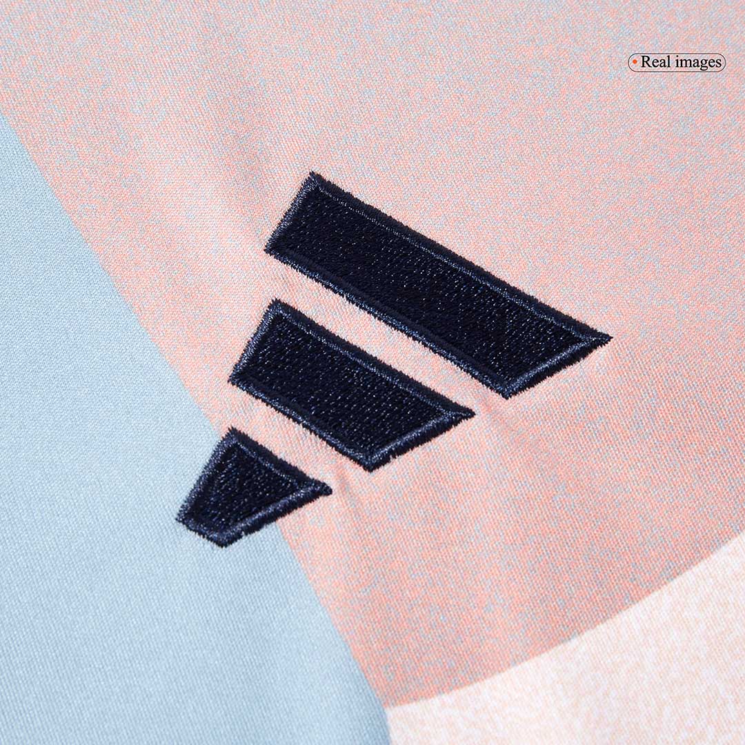 Spain Idegenbeli Futball Mez 2025