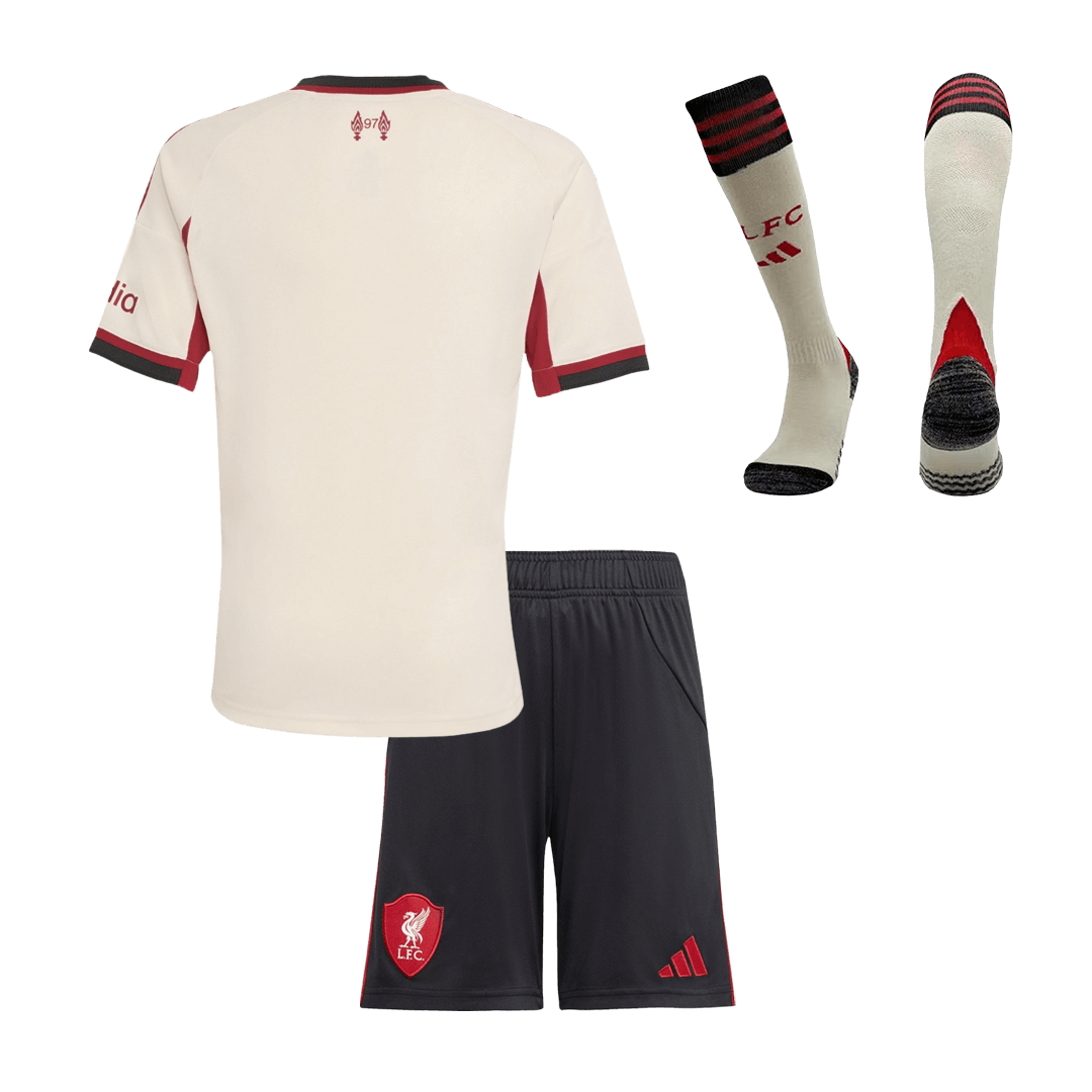 Gyerek Liverpool 
 Idegenbeli 
Mez 
Készlet (Mez + Nadrág + Zokni) 
2025/26 
 Fehér