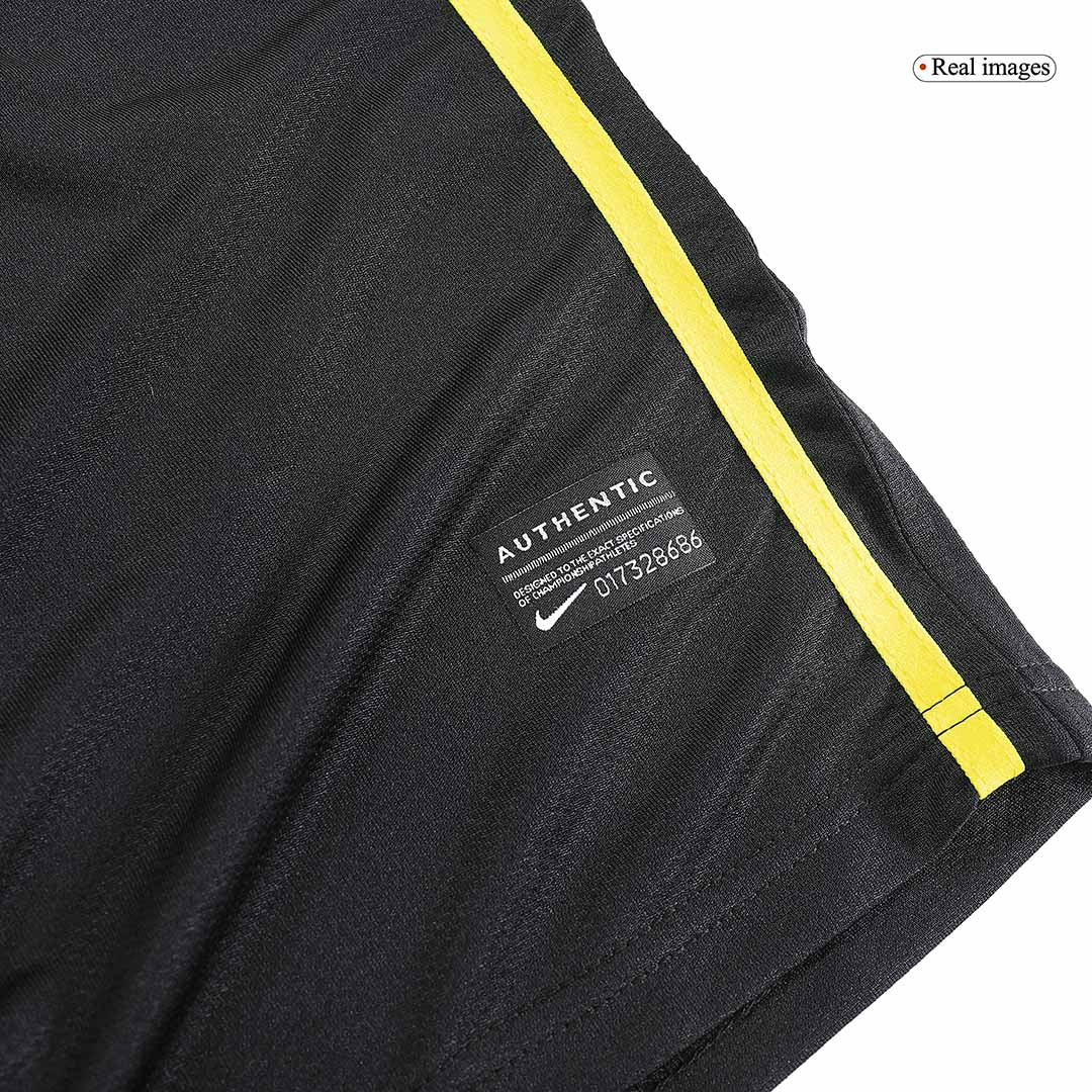 Barcelona Idegenbeli Harmadik Retro Futball Mez 2013/14 Fekete