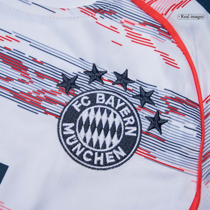 Gyerekek  Bayern Munich Idegenbeli Soccer Mez Készlet(Mez+Rövidnadrág) 2025/26 Fehér