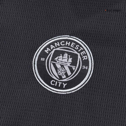 Gyerek Manchester City 
 Idegenbeli 
Mez 
 
Készlet (Mez + Nadrág)2025/26 
 Fekete