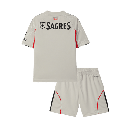 Gyerek Benfica 
 Idegenbeli 
Mez 
 
2025/26