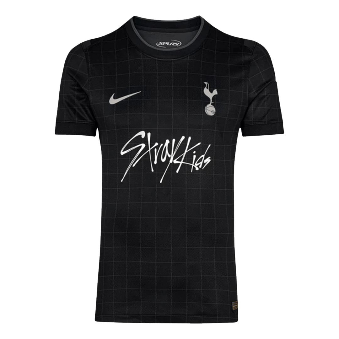 Tottenham Hotspur 
 
 Futball Mez 
2025/26 
 Fekete