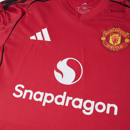 B.FERNANDES #8 Manchester United Otthon Soccer Mez 2025/26 Piros