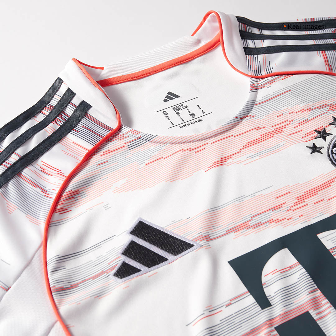 MÜLLER #25 Bayern Munich Idegenbeli Soccer Mez 2025/26 Fehér