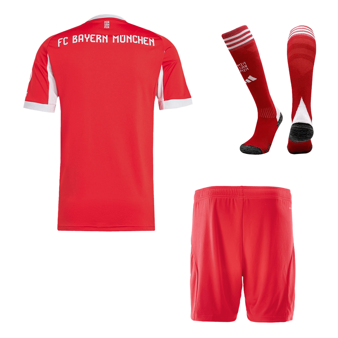 Bayern Munich Otthon Mez Szett (Mez + Nadrág + Zokni) 2025/26-Piros