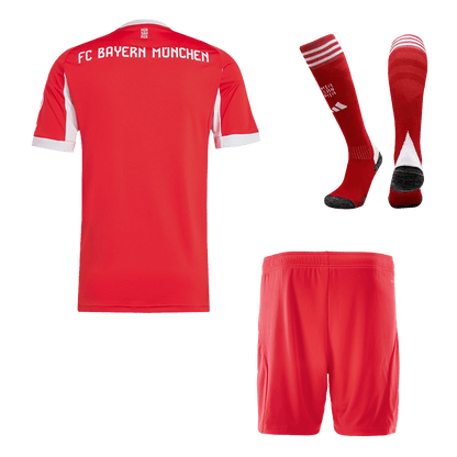 Bayern Munich Otthon Mez Szett (Mez + Nadrág + Zokni) 2025/26-Piros