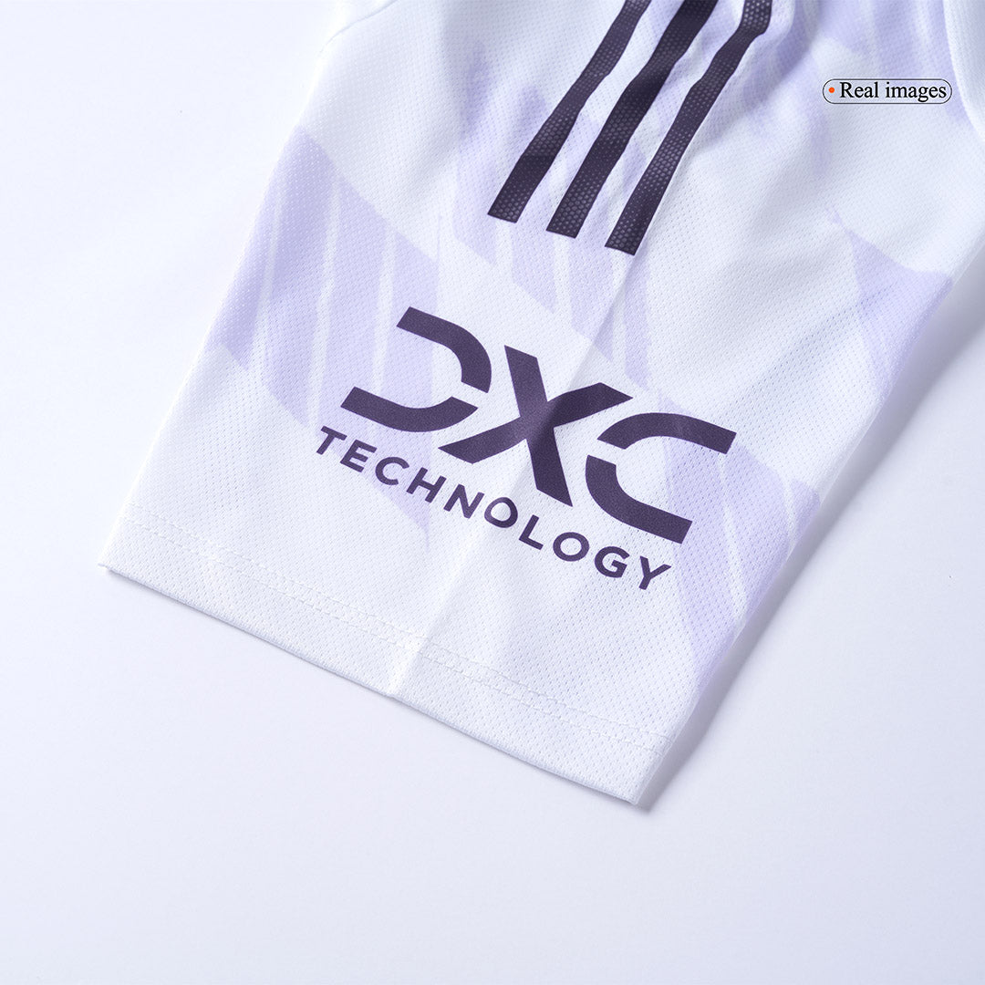 Hiteles Manchester United Idegenbeli Soccer Mez 2025/26 Fehér