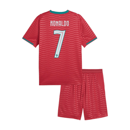 Portugal RONALDO #7 Gyerek Hazai Világbajnokság Mez Készlet(Mez+Nadrág) 2026 Piros