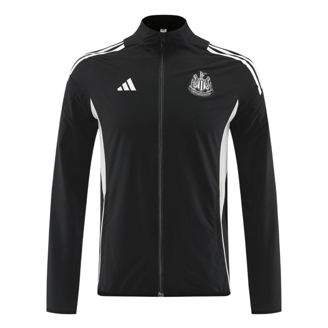 Newcastle United Szélálló Dzseki 2025/26 futball mez