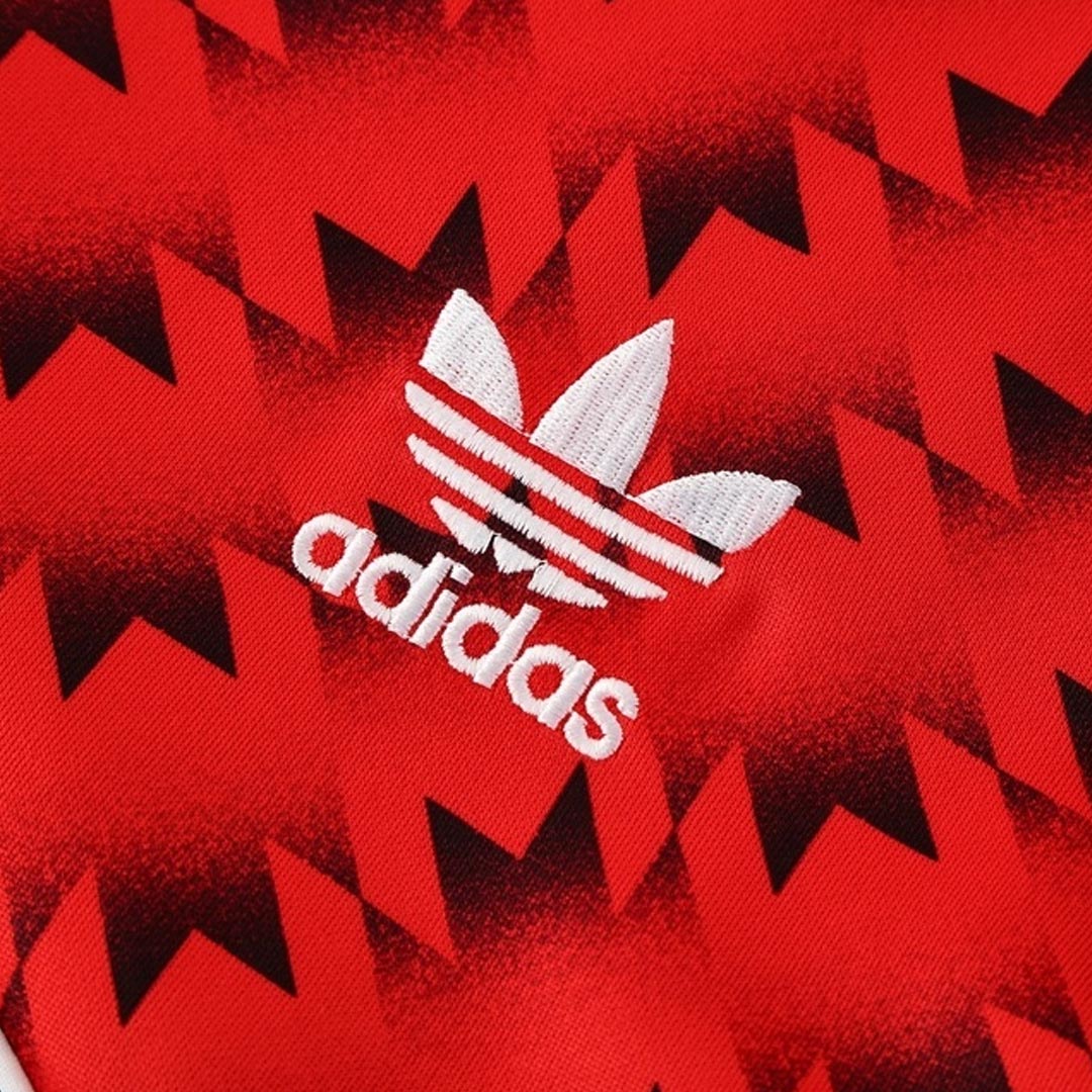 Manchester United Edzés Dzseki Szett(Dzseki+Nadrág) 2025/26