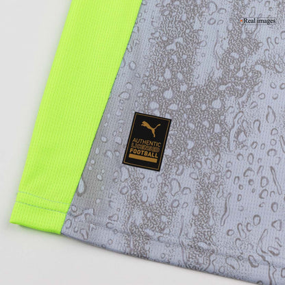 Manchester City Idegenbeli Harmadik Mez Szett (Mez+Nadrág+Zokni) 2025/26 Szürke