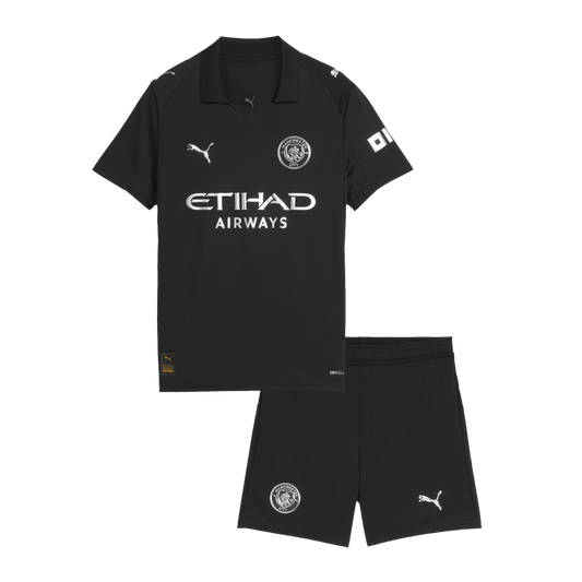 Gyerek Manchester City 
 Idegenbeli 
Mez 
 
Készlet (Mez + Nadrág)2025/26 
 Fekete