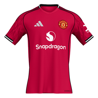 Manchester United 
Otthon 
 Futball Mez 
2025/26 
Piros