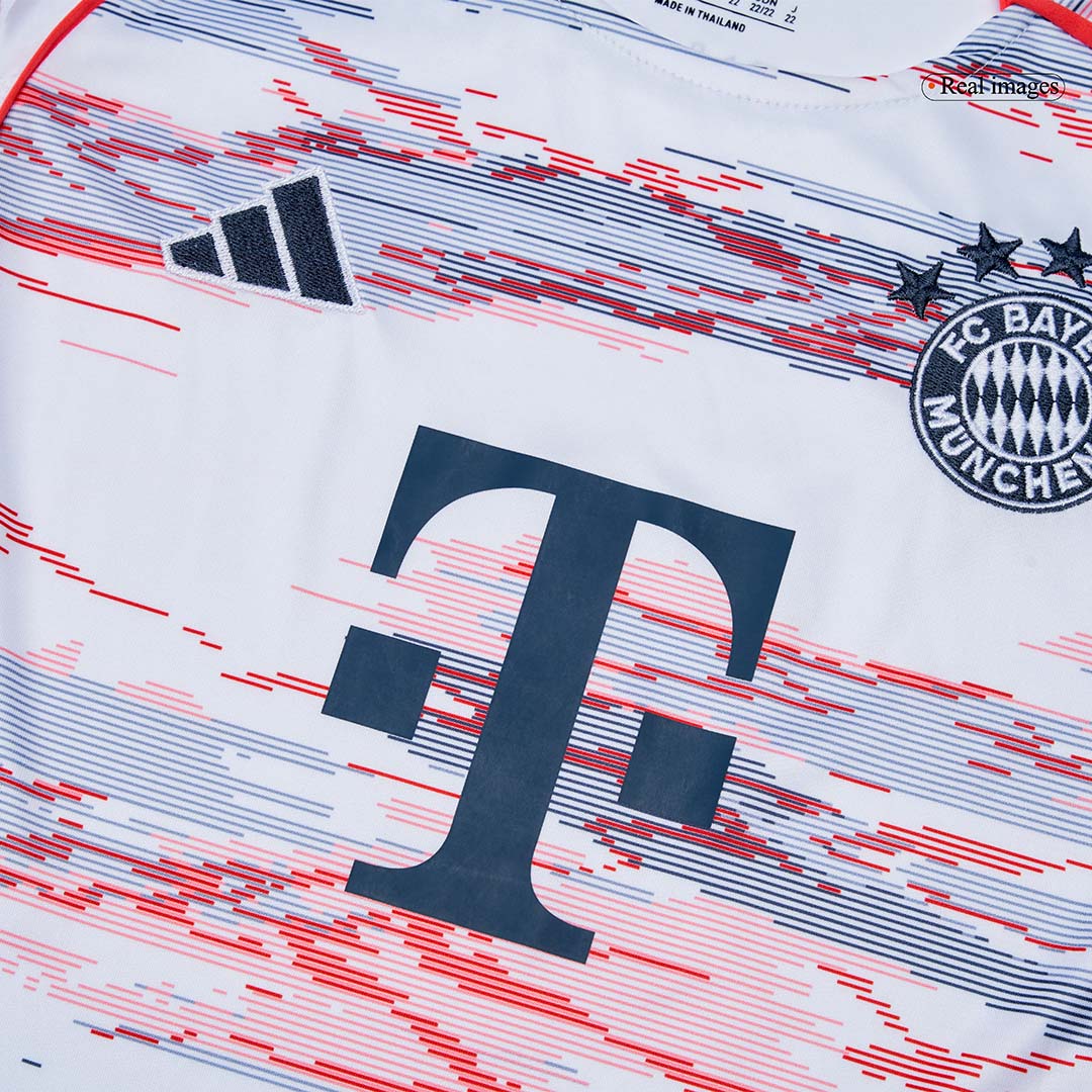 Gyerekek  Bayern Munich Idegenbeli Soccer Mez Készlet(Mez+Rövidnadrág) 2025/26 Fehér