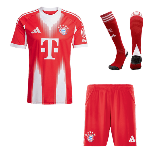 Bayern Munich Otthon Mez Szett (Mez + Nadrág + Zokni) 2025/26-Piros