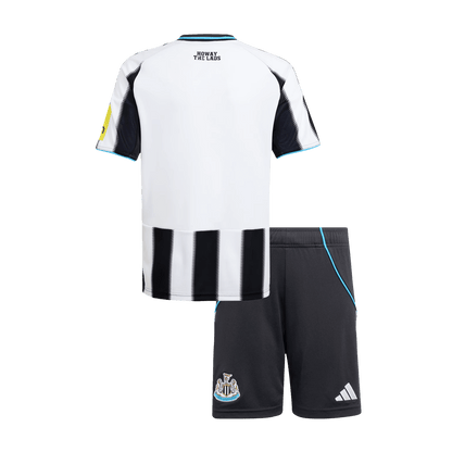 Gyerek Newcastle United 
Otthoni 
Mez 
 
2025/26