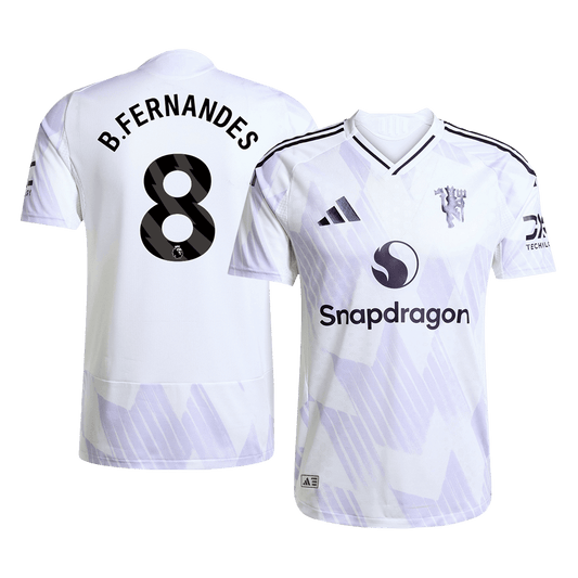 B.FERNANDES #8 Hiteles Manchester United Idegenbeli Soccer Mez 2025/26 Fehér