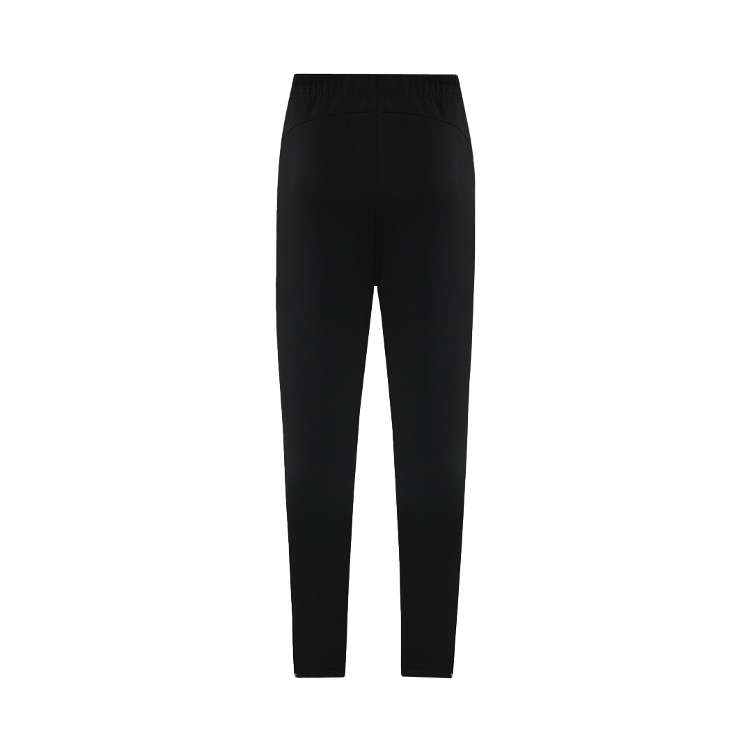 Chelsea 
 
Nadrág 2025/26 
 Fekete