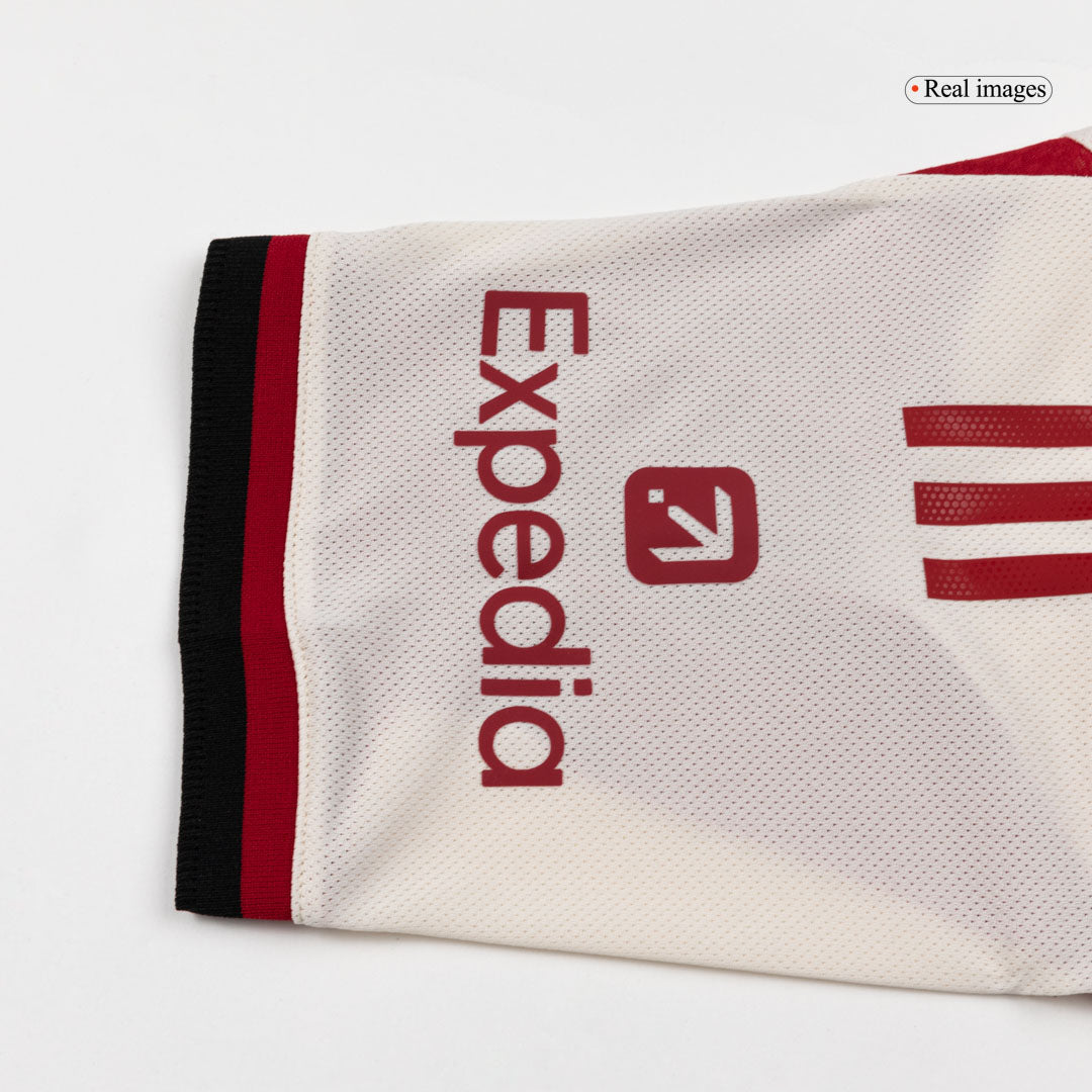 SZOBOSZLAI #8 Liverpool Játékos Idegenbeli Mez 2025/26 Fehér