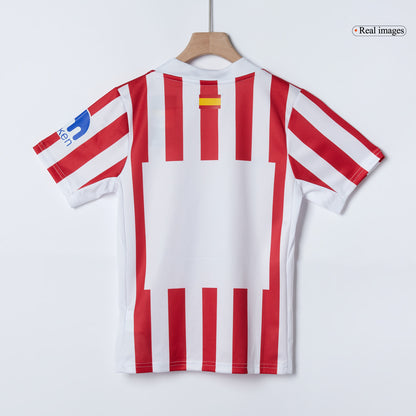 Gyerek Atletico Madrid 
Otthoni 
Mez 
Készlet (Mez + Nadrág + Zokni) 
2025/26