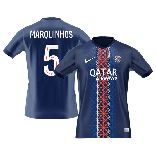 【Szuper Jó Minőségű】MARQUINHOS #5 PSG Otthon Soccer Mez 2025/26 Haditengerészet