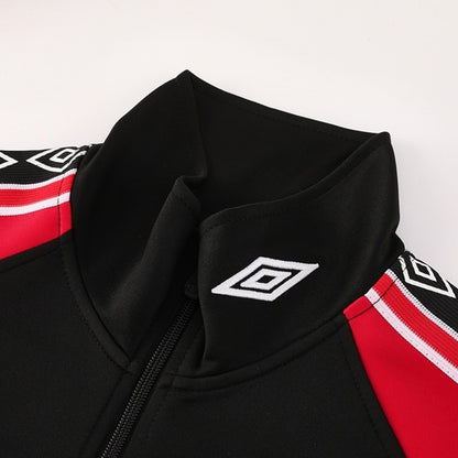 Manchester United Kabát Szett (Dzseki+Nadrág) Edzés Dzseki 2025/26