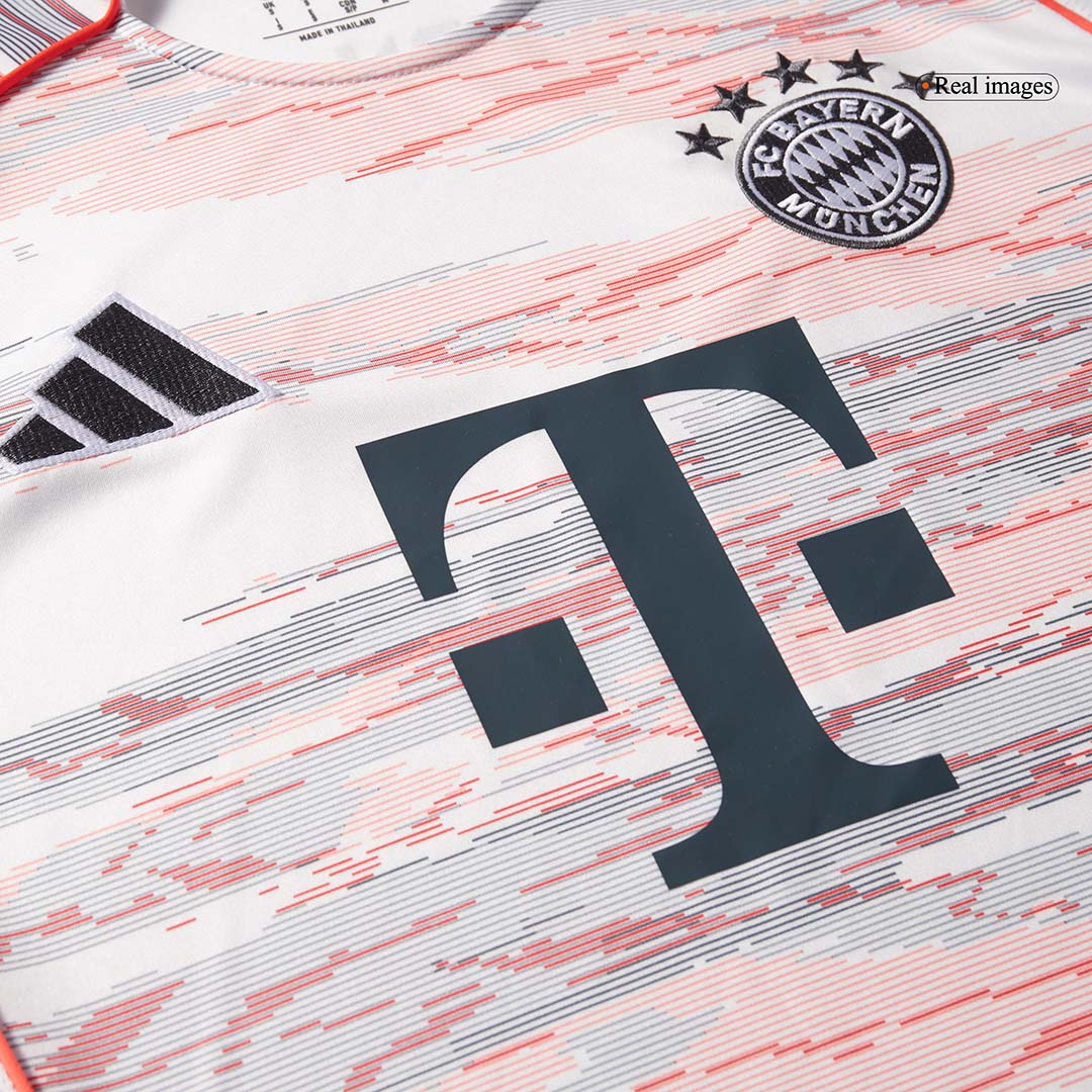 Bayern Munich Idegenbeli Soccer Mez Készlet(Mez+Rövidnadrág) 2025/26 Fehér