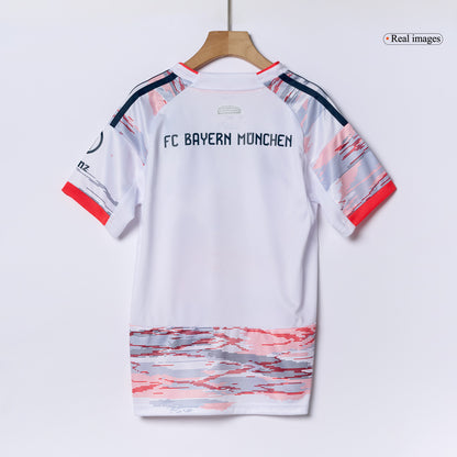 Gyerekek  Bayern Munich Idegenbeli Soccer Mez Készlet(Mez+Rövidnadrág) 2025/26 Fehér