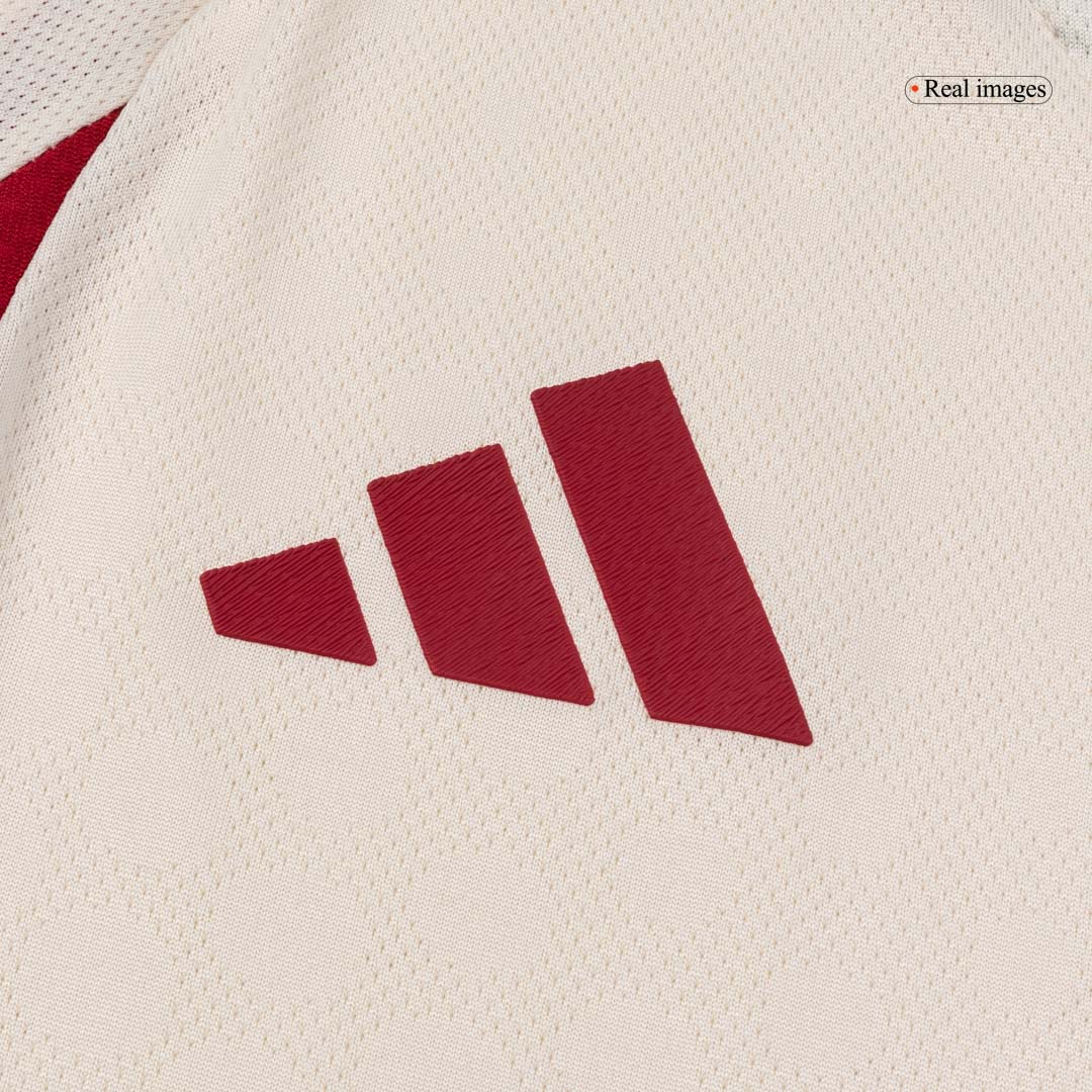 SZOBOSZLAI #8 Liverpool Játékos Idegenbeli Mez 2025/26 Fehér